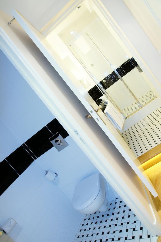 בורז'ה Best Western Plus Hotel D'Angleterre מראה חיצוני תמונה