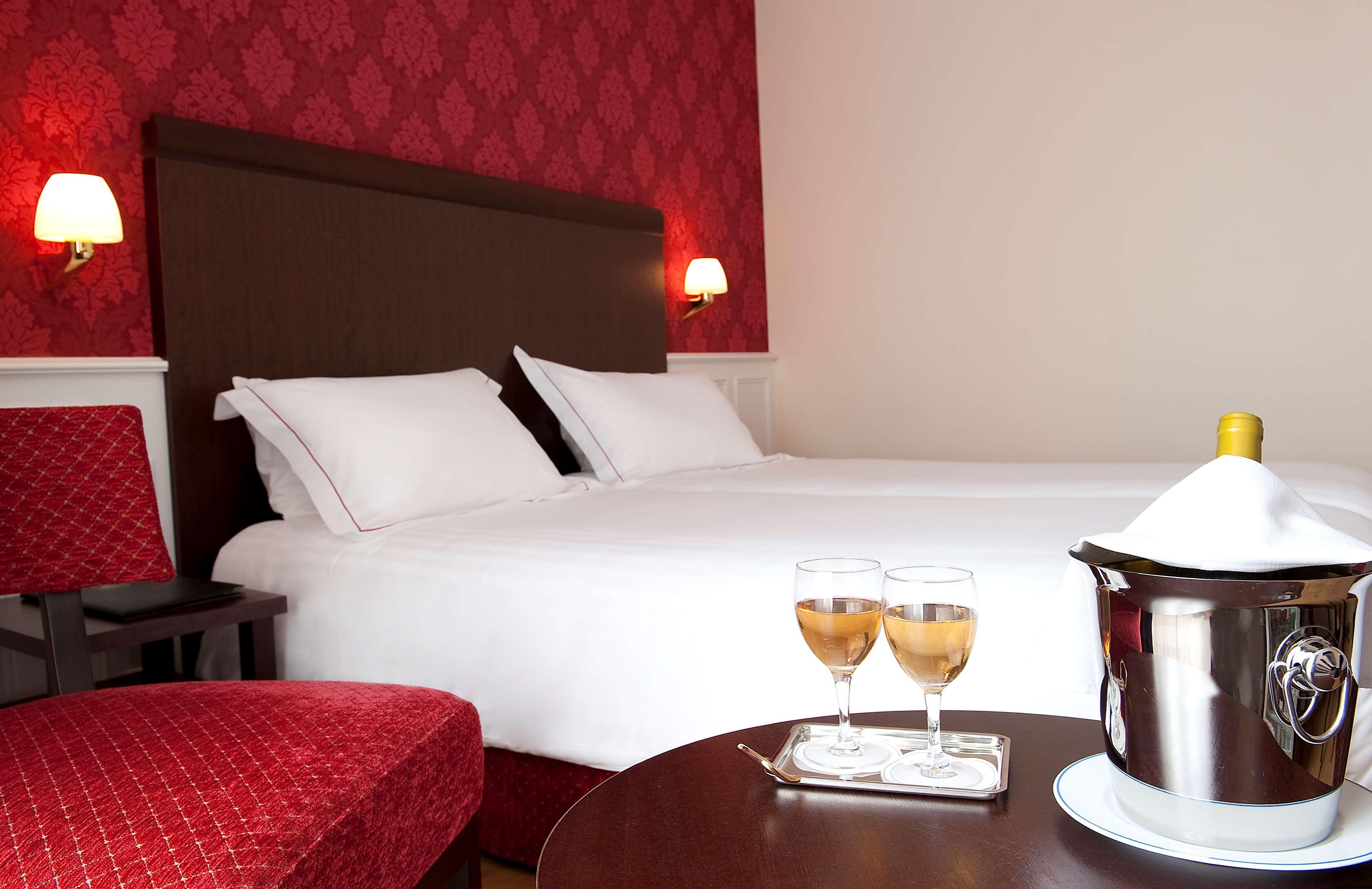 בורז'ה Best Western Plus Hotel D'Angleterre מראה חיצוני תמונה