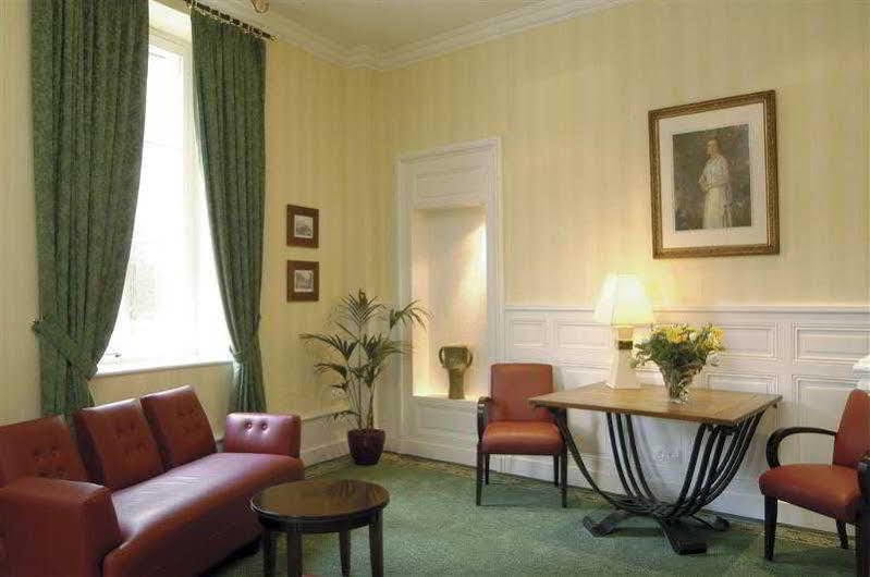 בורז'ה Best Western Plus Hotel D'Angleterre מראה חיצוני תמונה